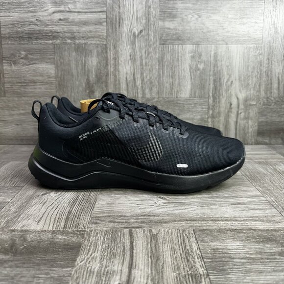 Nike Downshifter Women's size 10 Triple Black Running Shoes DD9294-002 - Picture 1 of 8